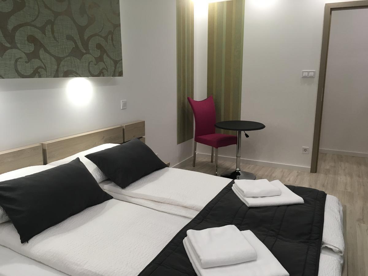 Gutenberg Apartments Segedin Dış mekan fotoğraf