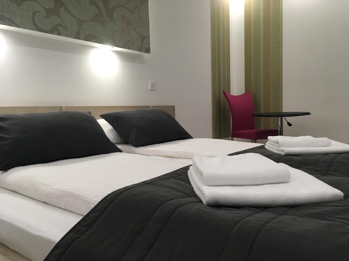 Gutenberg Apartments Segedin Dış mekan fotoğraf